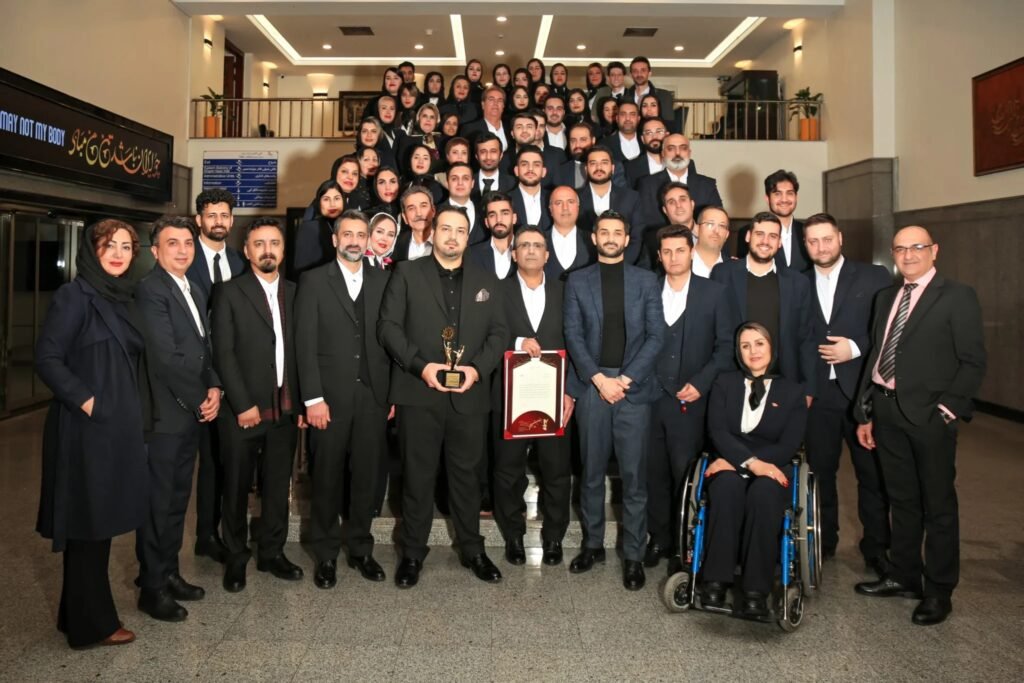 اعضای تیم خودکار افرین پارس